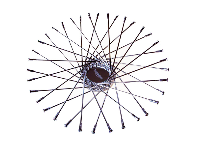 Illustration for article titled Amazingly, This Turntable Was Built From Motorcycle Parts